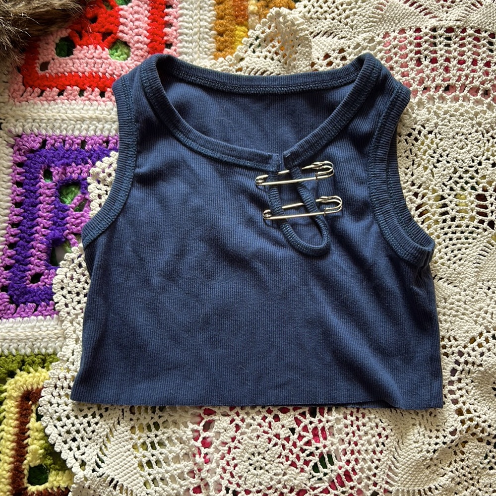Navy cropped tank